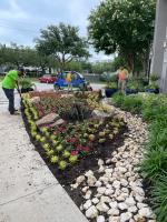 EarthWorks Commercial Landscaper  image 1